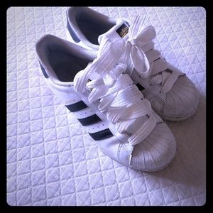 Adidas 🐚 Shell top sneakers